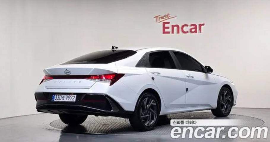 Hyundai Avante (Elantra) 