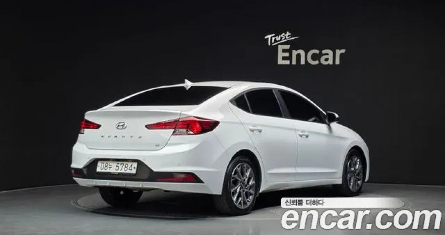 Hyundai Avante (Elantra) 