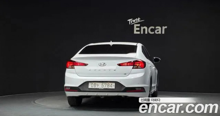 Hyundai Avante (Elantra) 