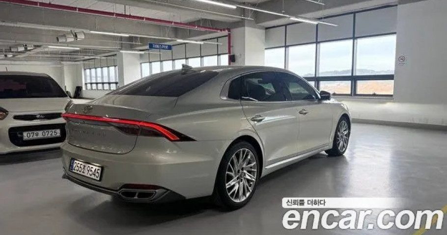 Hyundai Grandeur 