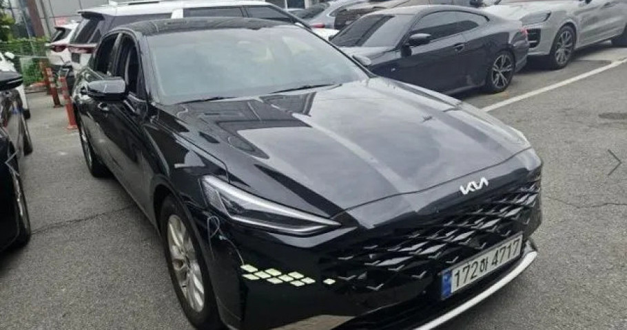 Kia K8 