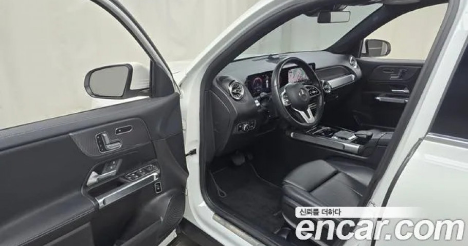 Mercedes-Benz Glb-Class 