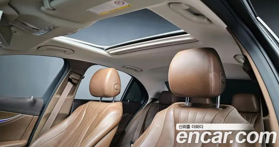 Mercedes-Benz E-Class 