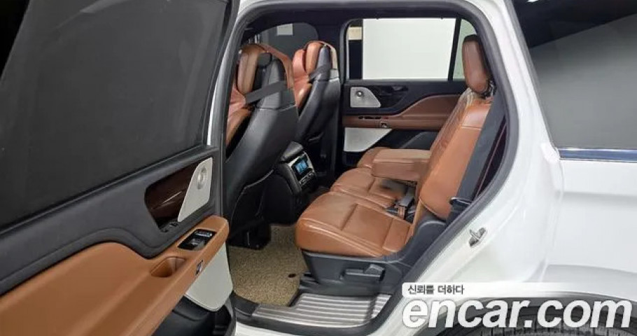 Lincoln Aviator 