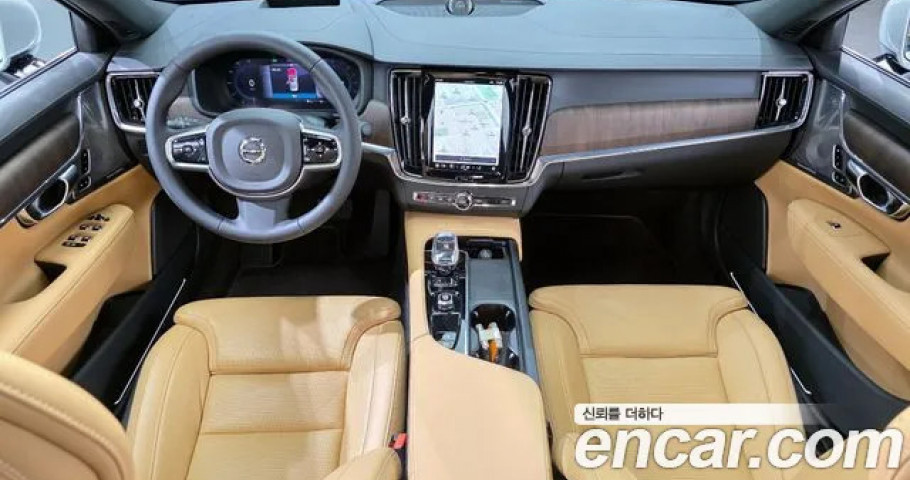 Volvo S90 