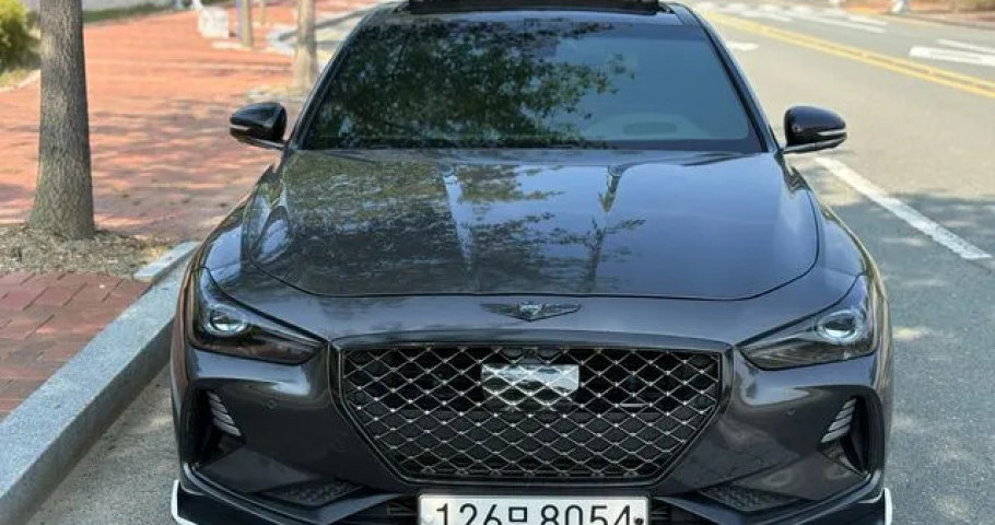 Genesis G70 
