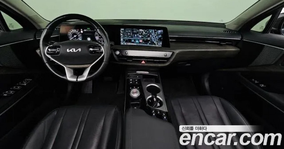 Kia K8 