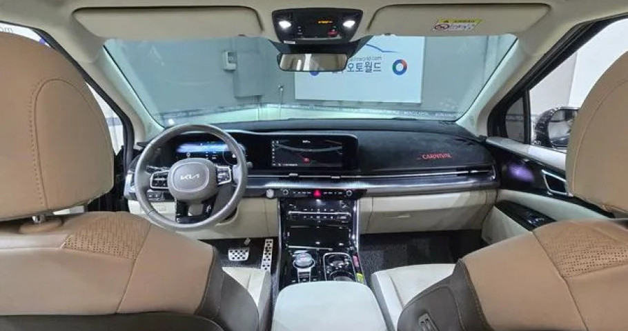 Kia Carnival 