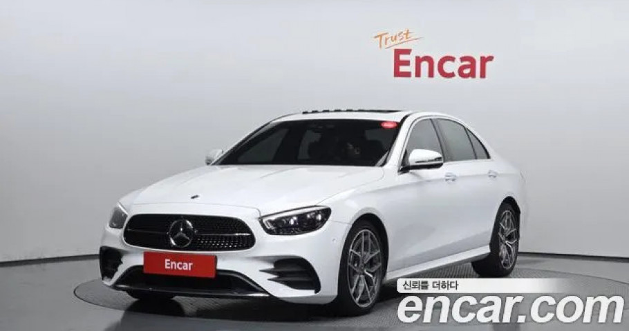 Mercedes-Benz E-Class 