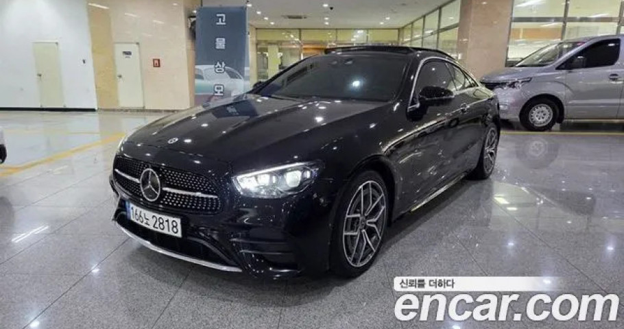 Mercedes-Benz E-Class 