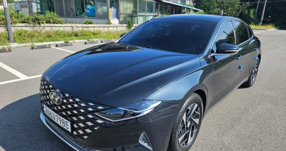 Hyundai Grandeur 