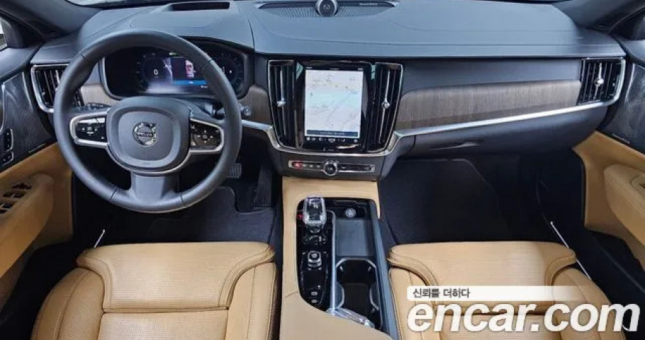 Volvo V90 