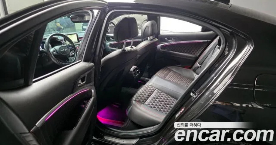 Genesis G70 