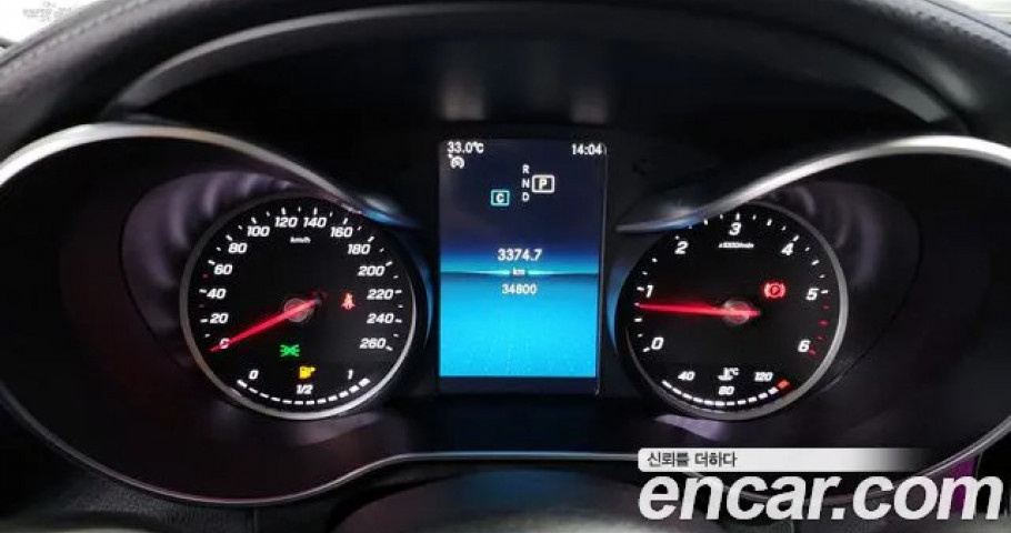 Mercedes-Benz C-Class 