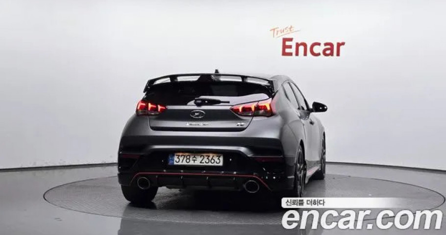 Hyundai Veloster 
