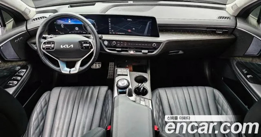 Kia K8 