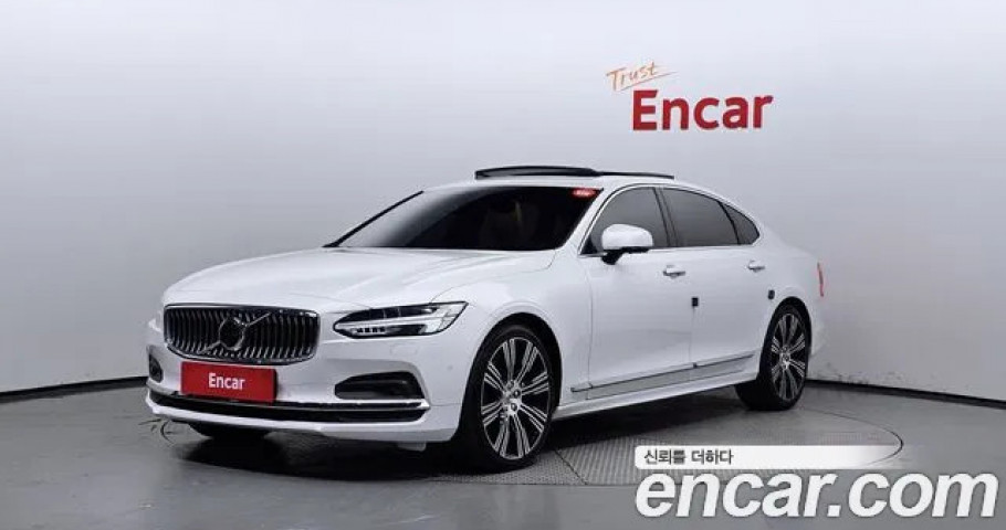 Volvo S90 