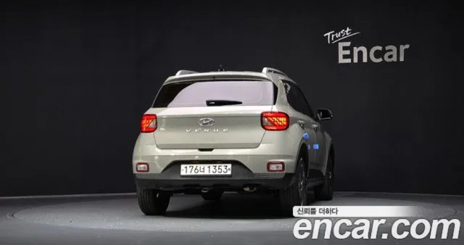 Hyundai Venue 