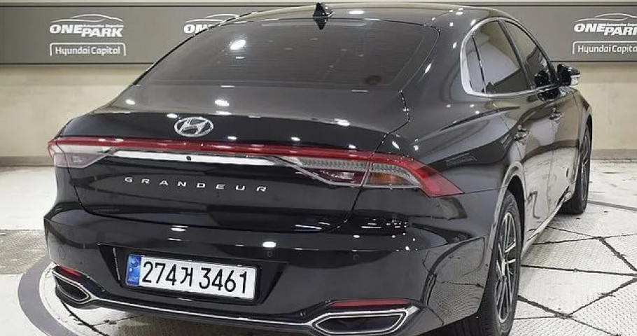 Hyundai Grandeur 
