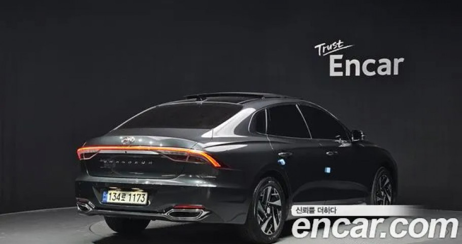 Hyundai Grandeur 