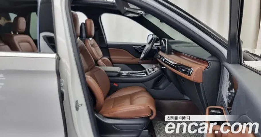 Lincoln Aviator 