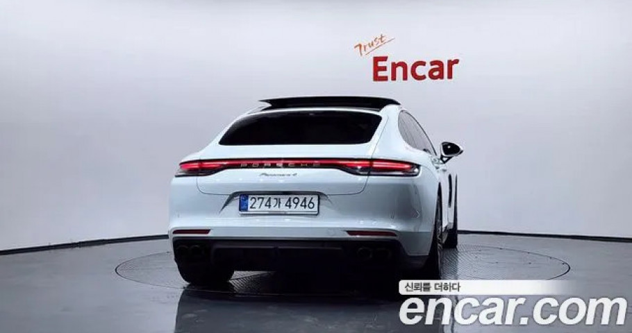 Porsche Panamera 