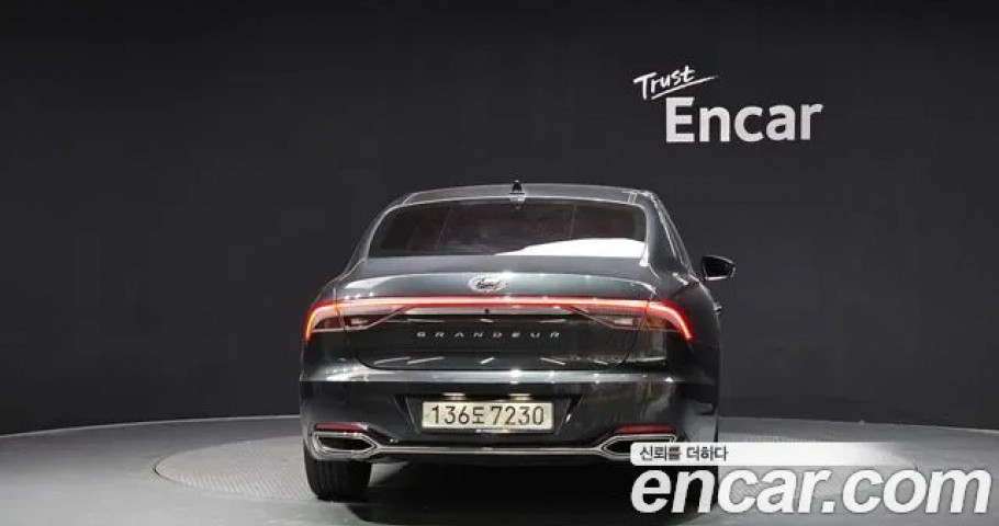 Hyundai Grandeur 