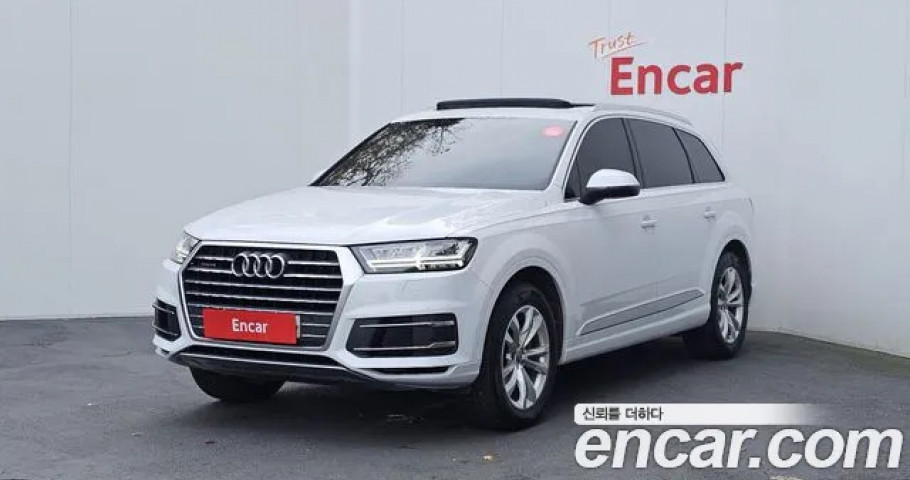 Audi Q7 
