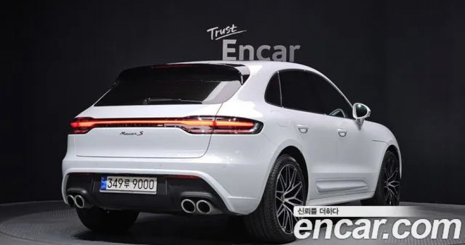 Porsche Macan 