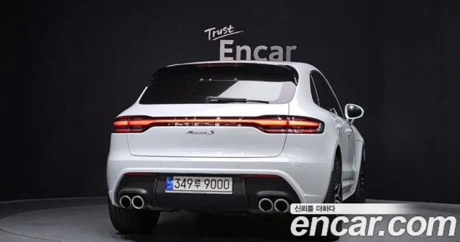 Porsche Macan 
