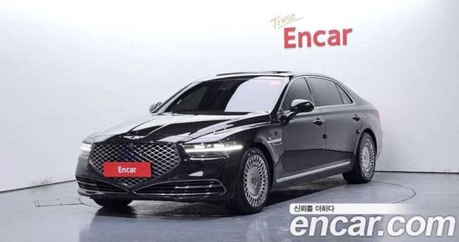 Genesis G90 