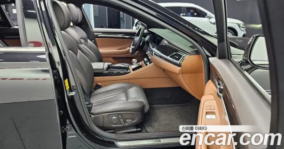 Genesis G90 