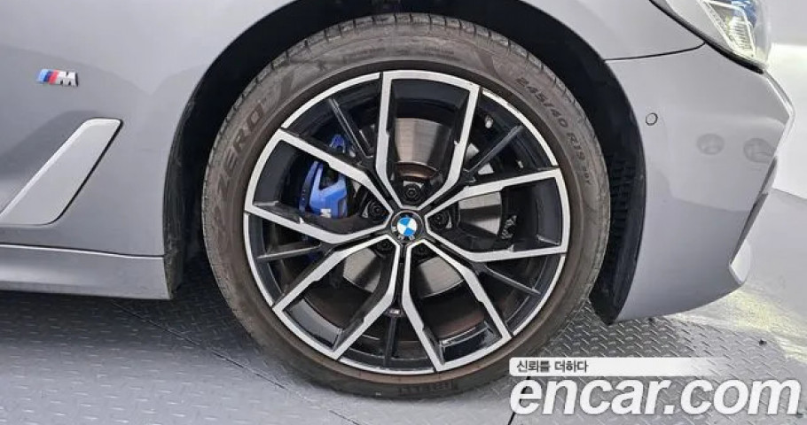 Bmw 5-Series 