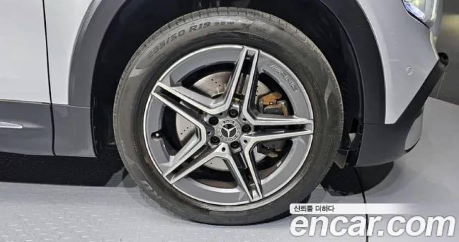 Mercedes-Benz Glb-Class 