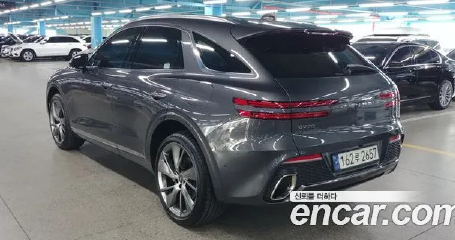 Genesis Gv70 