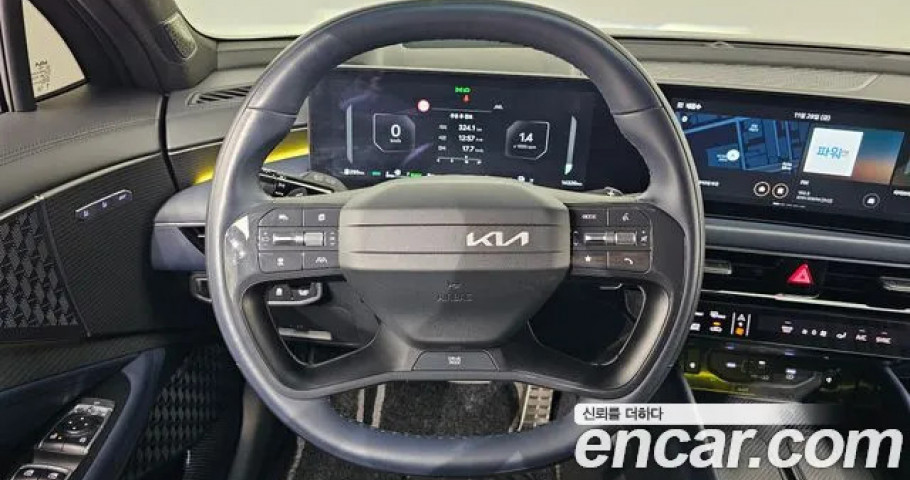 Kia K8 