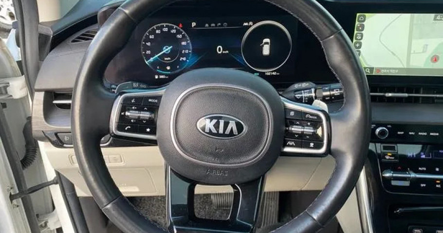 Kia Carnival 