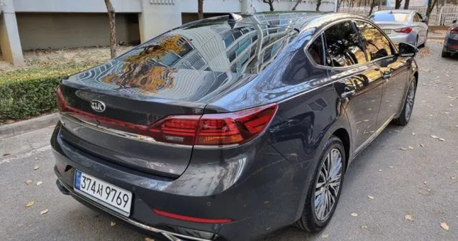 Kia K7 