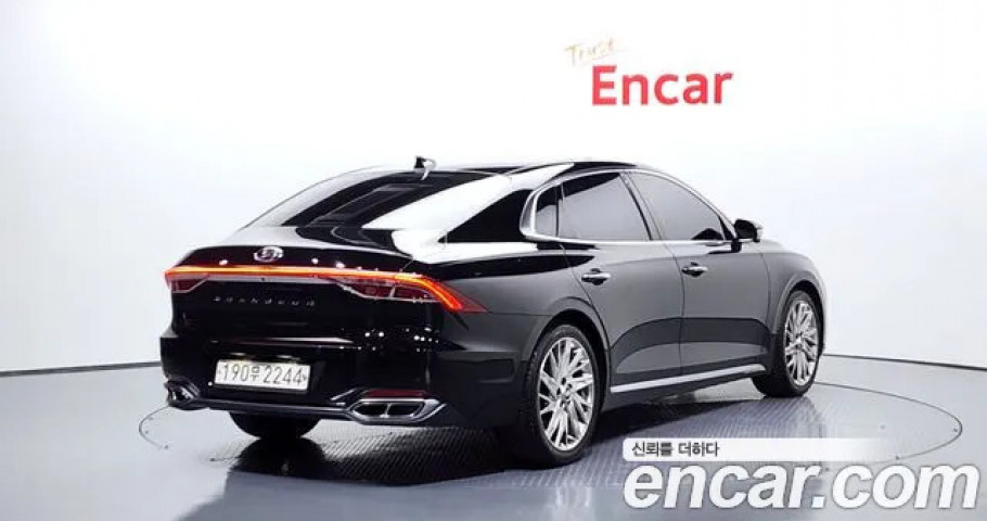 Hyundai Grandeur 