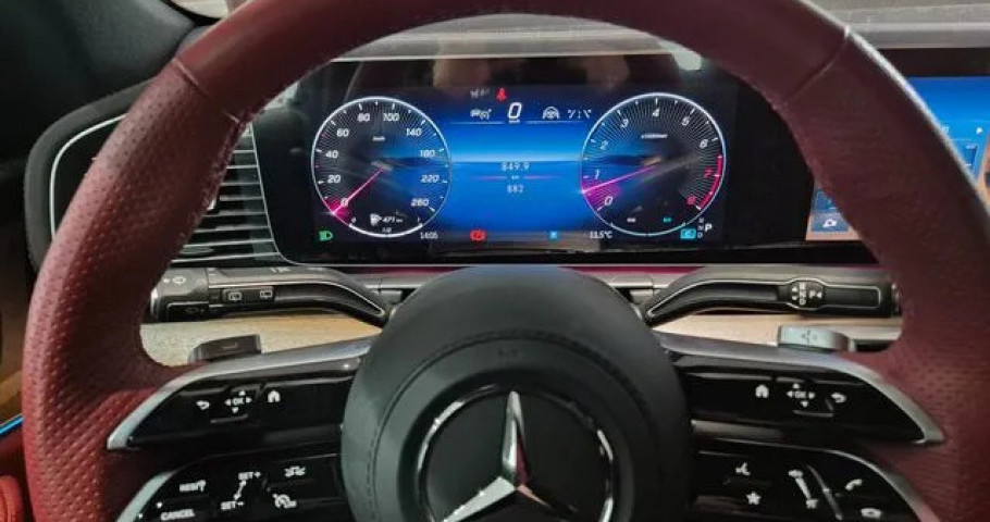 Mercedes-Benz GLS-Class 