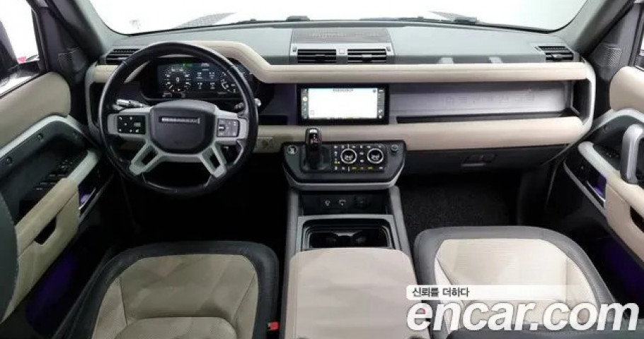 Land Rover Defender 