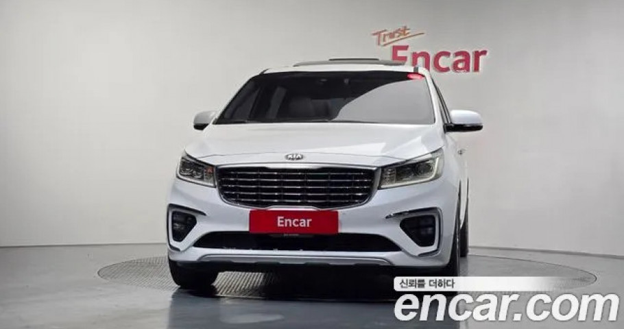Kia Carnival 