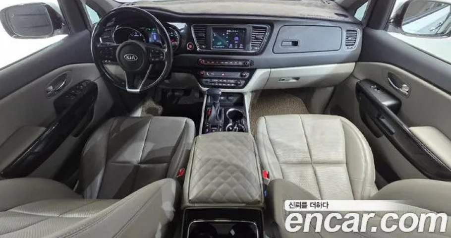 Kia Carnival 