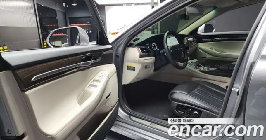 Genesis G90 