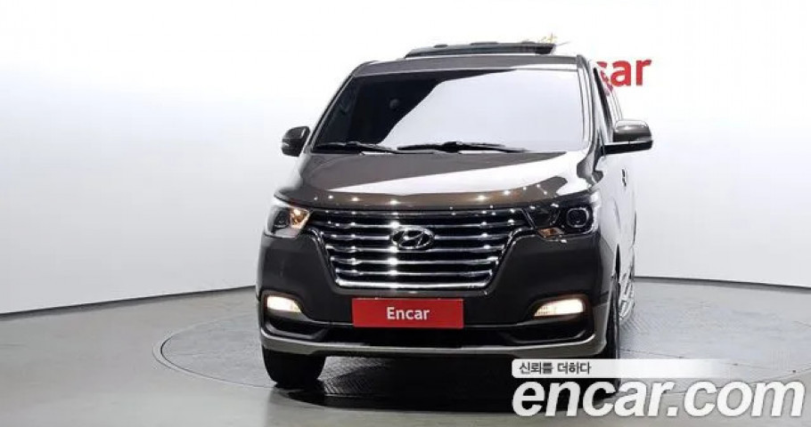 Hyundai Starex 