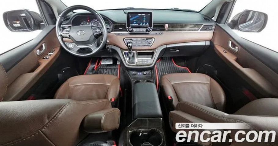Hyundai Starex 