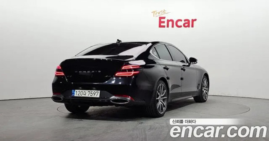 Genesis G70 