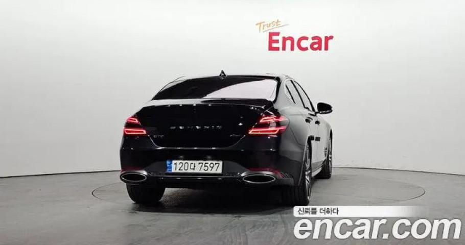 Genesis G70 