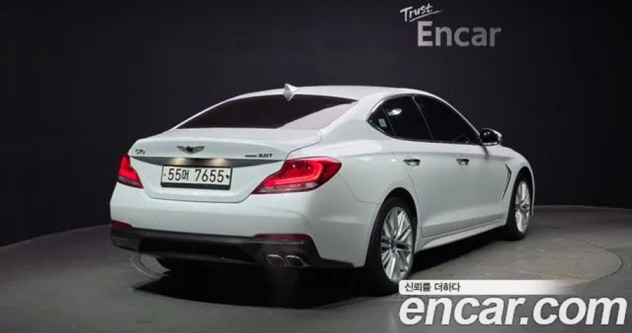 Genesis G70 