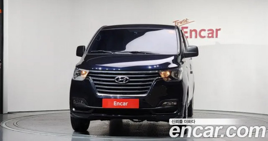 Hyundai Starex 